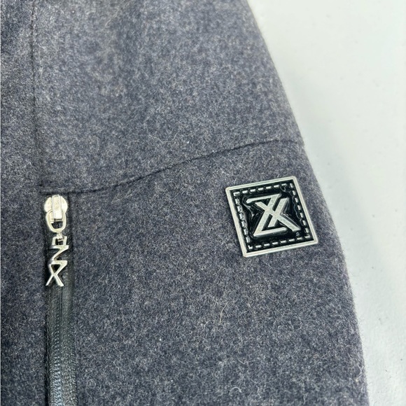 Armani Exchange Gray Coat with Structured Shoulders - Picture 3 of 4